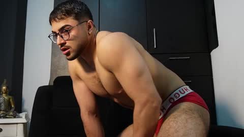 Roger Belmont online show from 09/30/25, 03:44