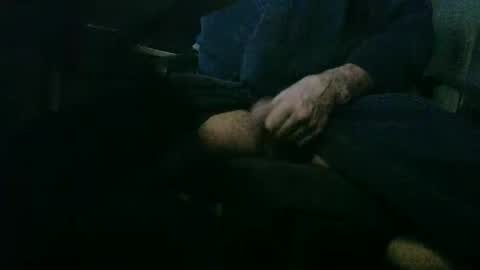 Snapshot of roger_peter chatting on 12/25/24, 06:31 roger_peter online show from 12/25/24, 06:31