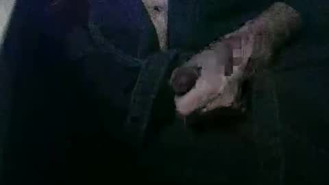 Snapshot of roger_peter chatting on 01/05/25, 06:02 roger_peter online show from 01/05/25, 06:02