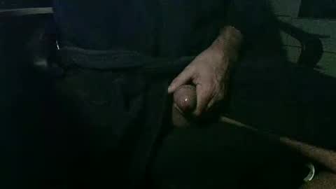 Snapshot of roger_peter chatting on 01/11/25, 06:35 roger_peter online show from 01/11/25, 06:35