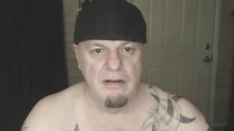 roinaz online show from 01/31/25, 07:51