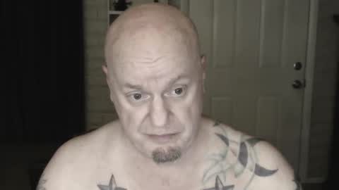 roinaz online show from 02/27/25, 10:04