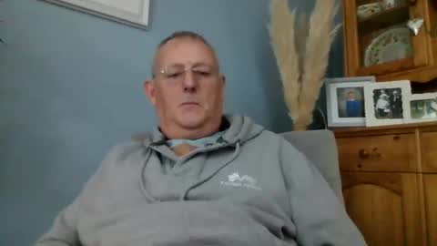 rokard121 online show from 01/10/25, 10:17