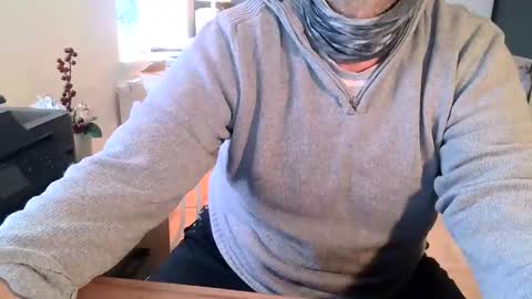 rolandloser1000 online show from 01/16/25, 09:48