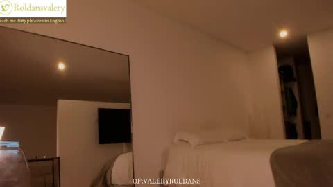 Snapshot of roldansvalery chatting on 04/26/26, 04:54 Valery Roldans online show from 04/26/26, 04:54