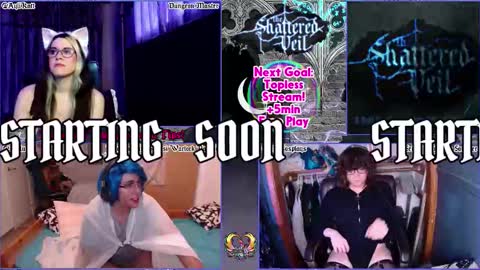 Snapshot of rollseduction chatting on 09/18/25, 11:18 Roll For Seduction online show from 09/18/25, 11:18