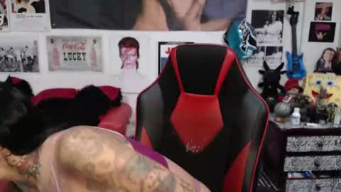 Rolly online show from 03/06/25, 01:16