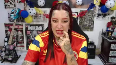 Snapshot of rollyderolandia666 chatting on 06/24/26, 12:42 Rolly online show from 06/24/26, 12:42