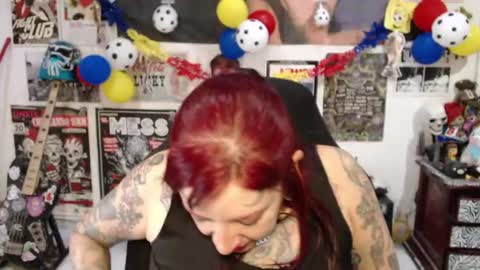 Snapshot of rollyderolandia666 chatting on 07/07/26, 05:17 Rolly online show from 07/07/26, 05:17