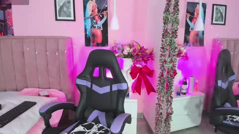 Marcela online show from 12/12/24, 07:15