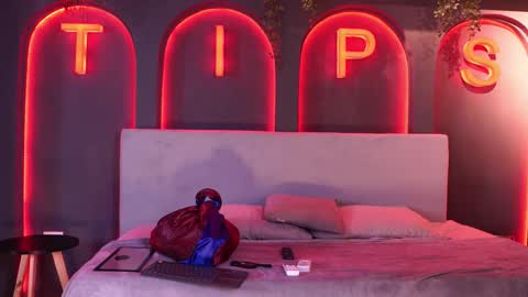 roma_hells online show from 09/14/25, 09:03