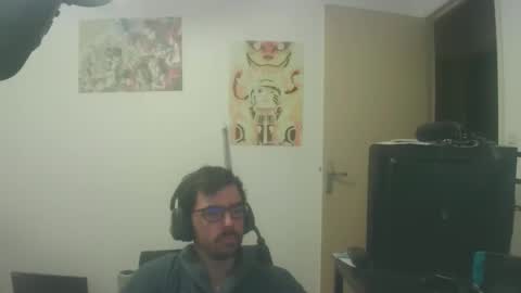 Snapshot of romainb72 chatting on 01/31/25, 07:08 romainb72 online show from 01/31/25, 07:08