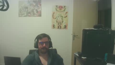 Snapshot of romainb72 chatting on 02/03/25, 06:17 romainb72 online show from 02/03/25, 06:17