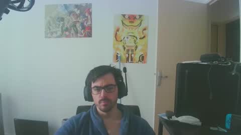 Snapshot of romainb72 chatting on 02/24/25, 09:53 romainb72 online show from 02/24/25, 09:53