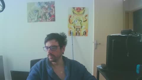 Snapshot of romainb72 chatting on 02/26/25, 09:10 romainb72 online show from 02/26/25, 09:10