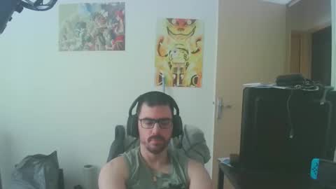 Snapshot of romainb72 chatting on 03/07/25, 11:07 romainb72 online show from 03/07/25, 11:07