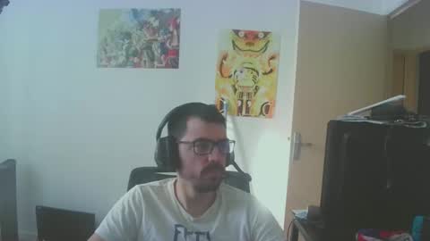 Snapshot of romainb72 chatting on 03/11/25, 08:30 romainb72 online show from 03/11/25, 08:30