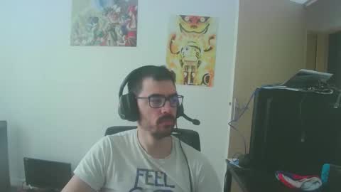 Snapshot of romainb72 chatting on 03/12/25, 09:12 romainb72 online show from 03/12/25, 09:12