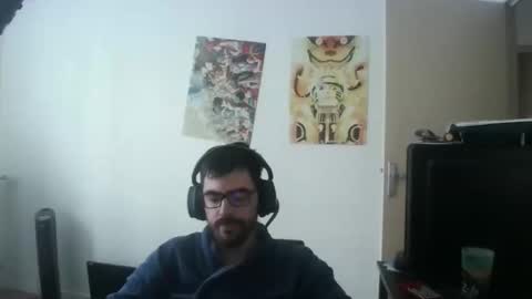 Snapshot of romainb72 chatting on 09/16/25, 07:09 romainb72 online show from 09/16/25, 07:09