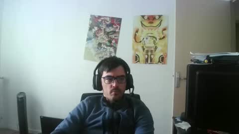 Snapshot of romainb72 chatting on 10/23/25, 01:21 romainb72 online show from 10/23/25, 01:21