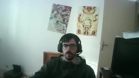 Snapshot of romainb72 chatting on 02/26/26, 08:02 romainb72 online show from 02/26/26, 08:02