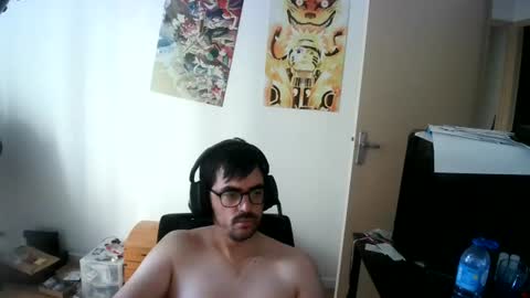 Snapshot of romainb72 chatting on 06/30/26, 06:14 romainb72 online show from 06/30/26, 06:14