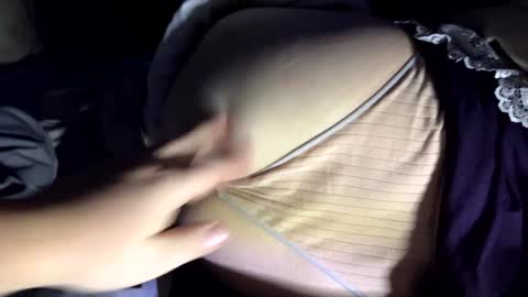 Snapshot of romancecouple chatting on 12/16/25, 06:29 Jim vs Jules online show from 12/16/25, 06:29