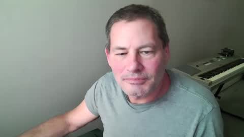 Snapshot of romander2017 chatting on 09/16/25, 03:35 Wasati online show from 09/16/25, 03:35