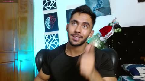 Roman online show from 12/15/25, 05:28