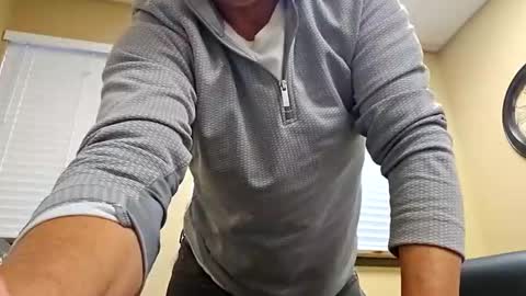 romanteeks online show from 12/11/24, 11:54