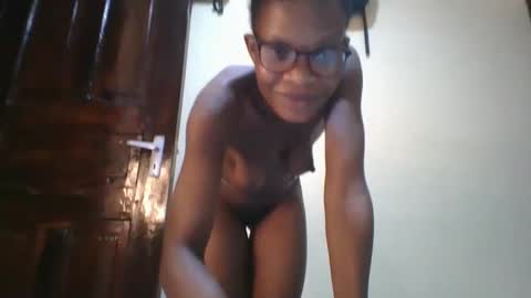 Emma online show from 03/07/25, 06:02