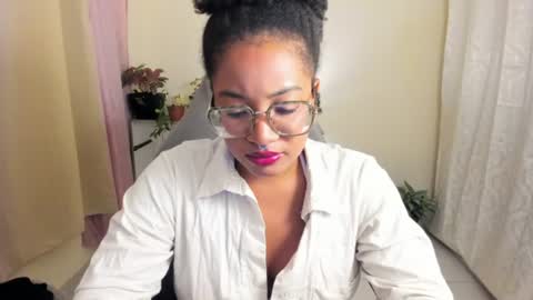 Is A Belle online show from 07/04/26, 04:18