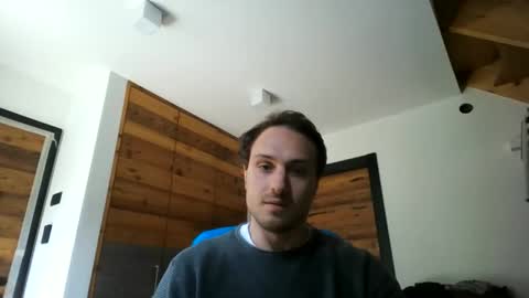 Snapshot of romanz123 chatting on 05/25/26, 12:11 romanz123 online show from 05/25/26, 12:11