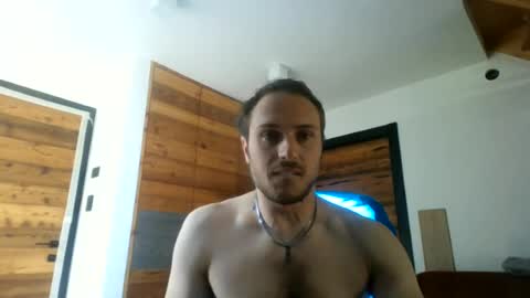 Snapshot of romanz123 chatting on 06/14/26, 04:20 romanz123 online show from 06/14/26, 04:20