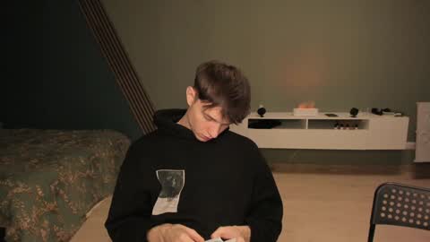 Snapshot of romeo_mercy chatting on 12/21/24, 03:25 Romeo online show from 12/21/24, 03:25