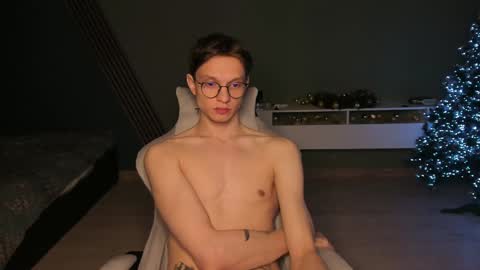 Snapshot of romeo_mercy chatting on 01/09/25, 08:13 Romeo online show from 01/09/25, 08:13