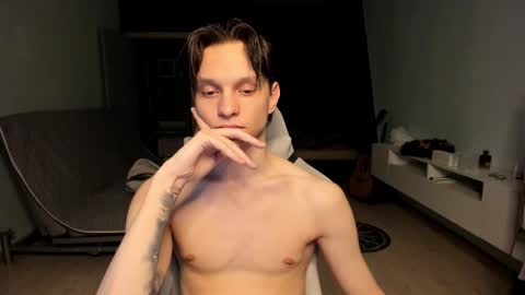 Romeo online show from 02/28/26, 03:02