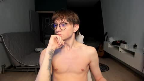 Romeo online show from 03/01/26, 11:01