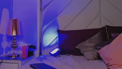 Snapshot of romeo_ricci1 chatting on 01/13/25, 12:41 Romeo Ricci online show from 01/13/25, 12:41