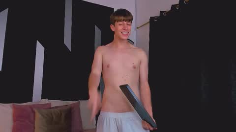 Romeo Ricci online show from 03/11/26, 05:19