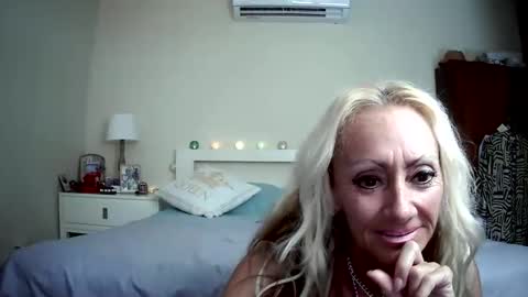 Snapshot of romeodiamond chatting on 06/05/26, 07:30 romeodiamond online show from 06/05/26, 07:30
