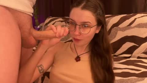 Romeo and Kate online show from 04/25/26, 02:14