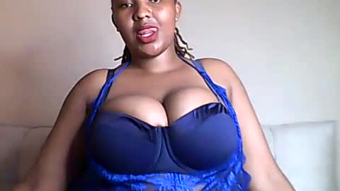 Romina 26 online show from 07/20/26, 01:24