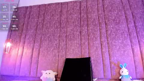 Snapshot of rominareyes chatting on 07/31/26, 05:29 Romina online show from 07/31/26, 05:29