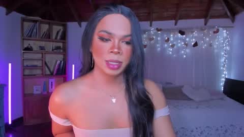 Romi Rouse online show from 03/05/26, 04:19