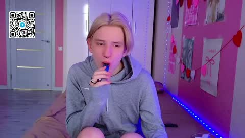 Ron online show from 04/15/26, 04:52