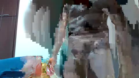    online show from 01/10/25, 04:22