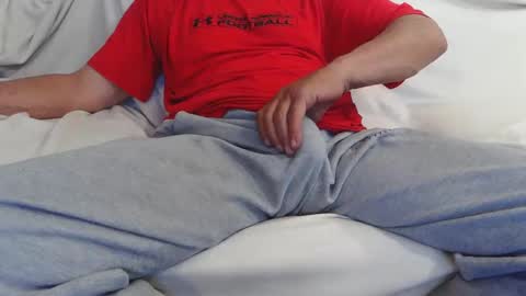 Snapshot of roney58 chatting on 05/16/26, 03:11 roney58 online show from 05/16/26, 03:11