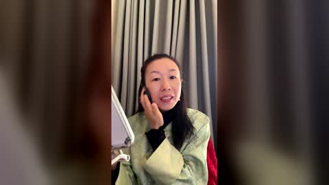 Snapshot of rongrong0329 chatting on 04/17/26, 11:52 sui sui online show from 04/17/26, 11:52
