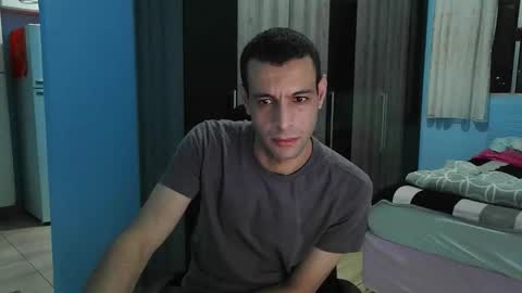 Snapshot of ronnispoto chatting on 03/10/26, 10:04 ronny online show from 03/10/26, 10:04